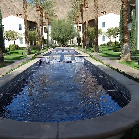 Gorgeous Ground Floor Villa Near Main Pool